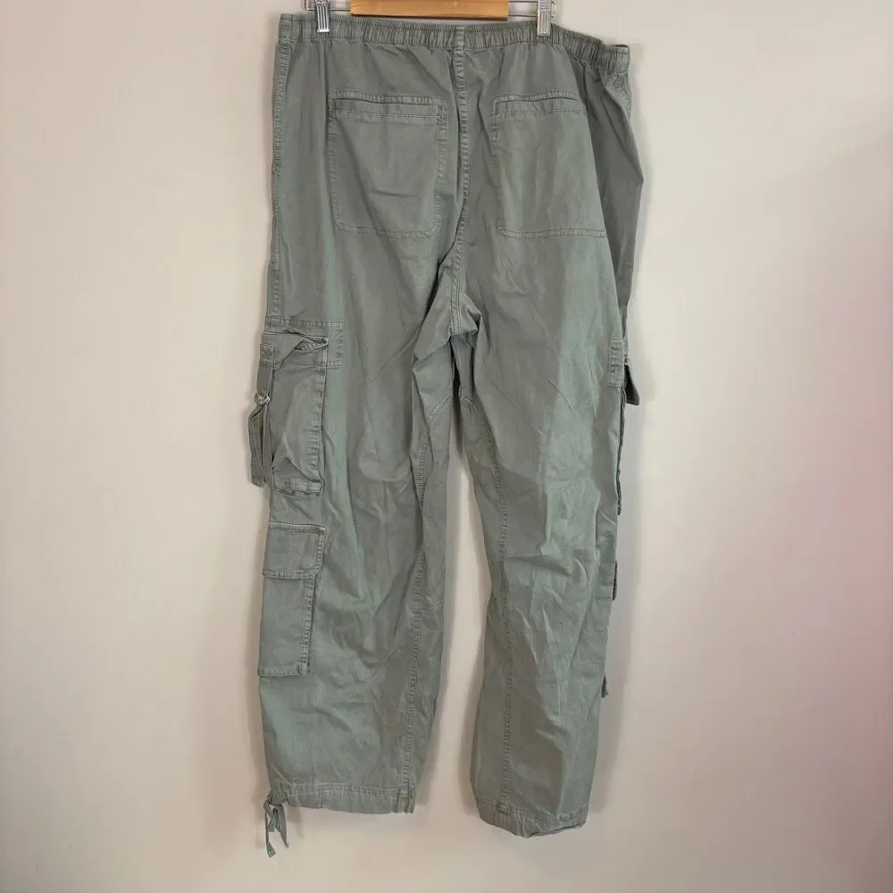 Abercrombie & Fitch Women's Garment Dyed Green Cargo Wide Leg Pants Size XL - Picture 2 of 5